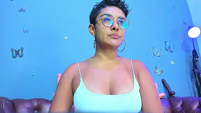 Snapshot of Kaira_mosse chatting on 10/07/25, 11:22 Kaira mosse online show from 10/07/25, 11:22