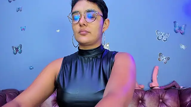 Snapshot of Kaira_mosse chatting on 12/19/25, 11:56 Kaira mosse online show from 12/19/25, 11:56