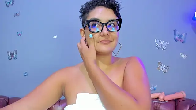 Snapshot of Kaira_mosse chatting on 01/07/26, 11:37 Kaira mosse online show from 01/07/26, 11:37