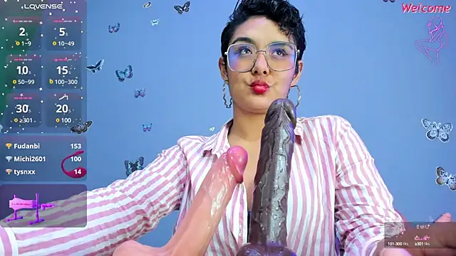 Snapshot of Kaira_mosse chatting on 03/19/25, 06:23 Kaira mosse online show from 03/19/25, 06:23