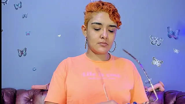 Snapshot of Kaira_mosse chatting on 02/05/26, 12:01 Kaira mosse online show from 02/05/26, 12:01