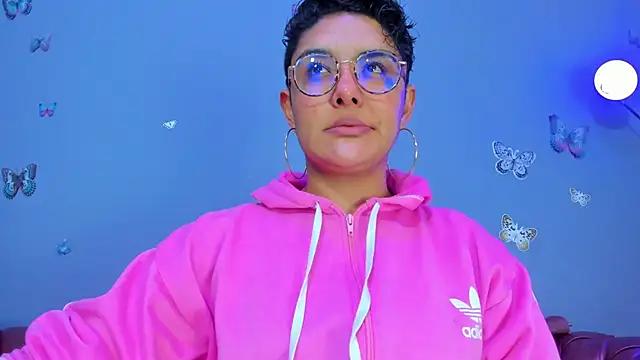 Snapshot of Kaira_mosse chatting on 01/18/26, 11:57 Kaira mosse online show from 01/18/26, 11:57