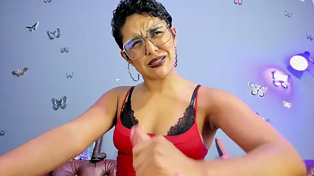 Snapshot of Kaira_mosse chatting on 03/16/25, 02:55 Kaira mosse online show from 03/16/25, 02:55