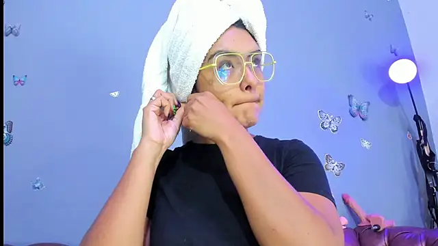 Snapshot of Kaira_mosse chatting on 11/08/25, 11:25 Kaira mosse online show from 11/08/25, 11:25