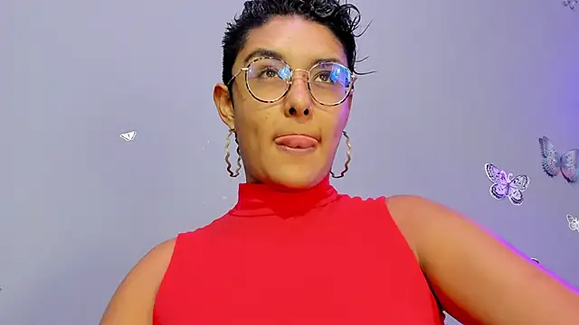 Snapshot of Kaira_mosse chatting on 10/08/25, 10:17 Kaira mosse online show from 10/08/25, 10:17