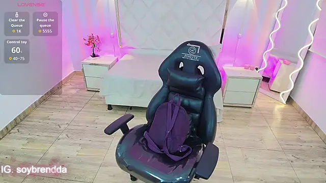 Snapshot of Brendda_tay chatting on 01/10/26, 03:13 Brendda tay online show from 01/10/26, 03:13