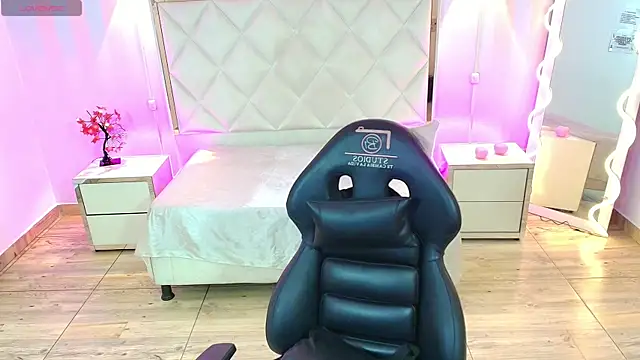 Snapshot of Brendda_tay chatting on 01/11/26, 03:13 Brendda tay online show from 01/11/26, 03:13