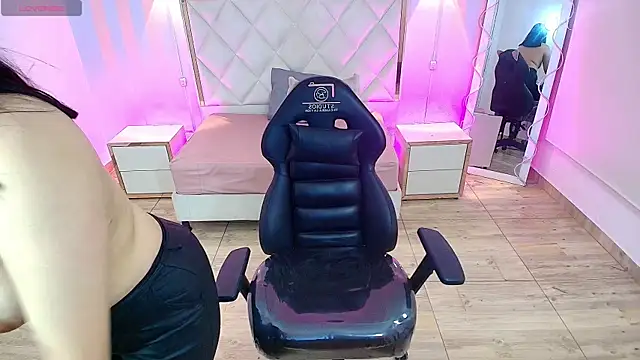 Brendda tay online show from 09/14/25, 03:07