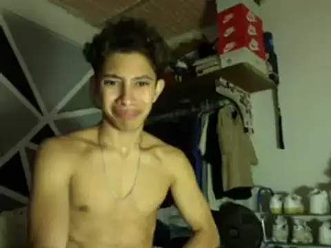 Snapshot of ferchitibellako chatting on 01/15/26, 03:43 ferchitibellako online show from 01/15/26, 03:43