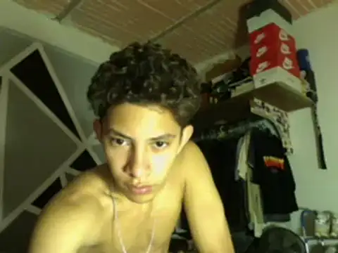 Snapshot of ferchitibellako chatting on 11/10/25, 05:34 ferchitibellako online show from 11/10/25, 05:34