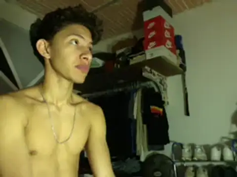 Snapshot of ferchitibellako chatting on 11/15/25, 05:17 ferchitibellako online show from 11/15/25, 05:17