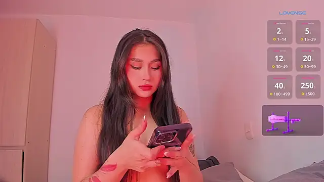 Snapshot of Anastasia_Abbey chatting on 11/07/25, 12:26 Anastasia Abbey online show from 11/07/25, 12:26