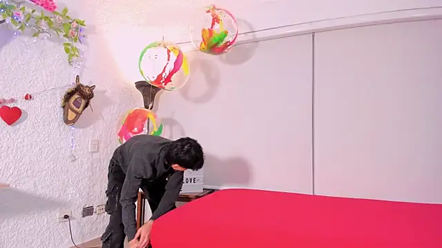 Snapshot of alexandersawyer chatting on 03/17/25, 04:19 alexandersawyer online show from 03/17/25, 04:19