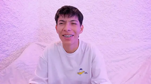 Snapshot of alexandersawyer chatting on 12/01/25, 12:17 alexandersawyer online show from 12/01/25, 12:17