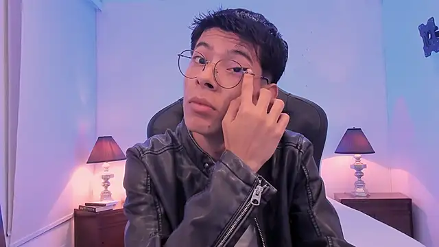 Snapshot of alexandersawyer chatting on 11/19/25, 12:38 alexandersawyer online show from 11/19/25, 12:38