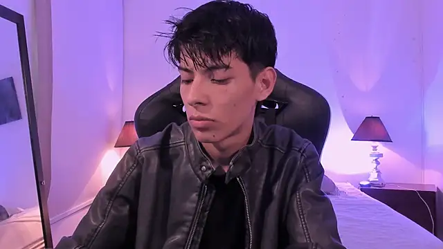 Snapshot of alexandersawyer chatting on 11/11/25, 12:33 alexandersawyer online show from 11/11/25, 12:33