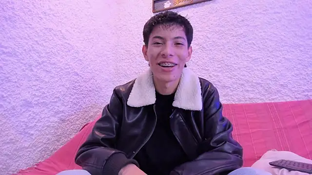 Snapshot of alexandersawyer chatting on 12/03/25, 12:15 alexandersawyer online show from 12/03/25, 12:15