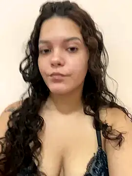 BranquinhaRj177 online show from 12/15/25, 12:49