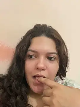 BranquinhaRj177 online show from 12/16/25, 05:39