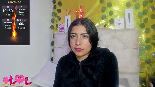 Snapshot of cristalconnorr chatting on 05/11/26, 03:07 cristalconnorr online show from 05/11/26, 03:07