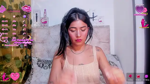 Snapshot of cristalconnorr chatting on 11/15/25, 05:06 cristalconnorr online show from 11/15/25, 05:06