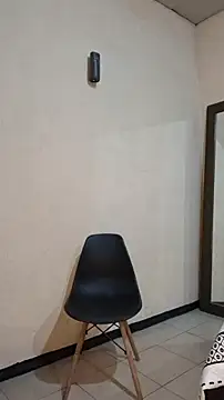 Snapshot of Brencuz chatting on 12/17/25, 05:45 Brencuz online show from 12/17/25, 05:45