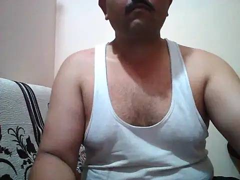Snapshot of Akhil3290 chatting on 03/22/26, 05:14 Akhil3290 online show from 03/22/26, 05:14