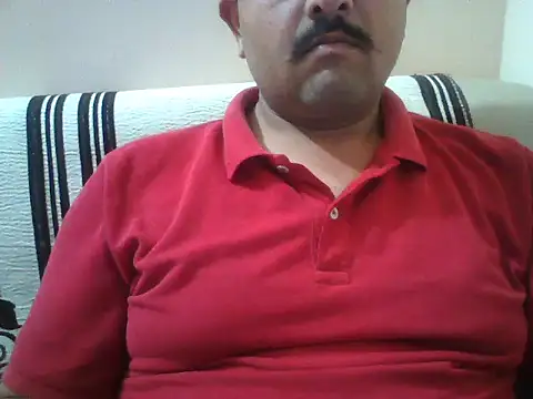 Snapshot of Akhil3290 chatting on 04/06/26, 05:36 Akhil3290 online show from 04/06/26, 05:36