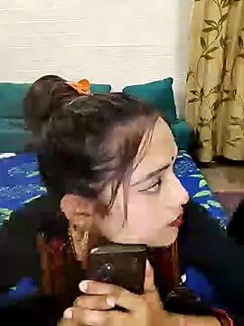 Snapshot of Dirty_couple_11 chatting on 01/28/25, 05:03 Dirty couple 11 online show from 01/28/25, 05:03