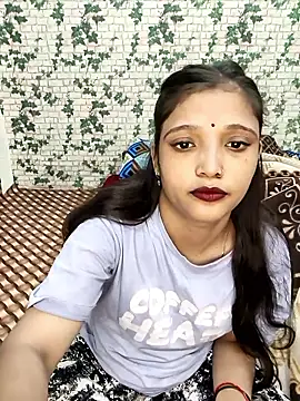 Snapshot of Dirty_couple_11 chatting on 12/20/25, 07:22 Dirty couple 11 online show from 12/20/25, 07:22