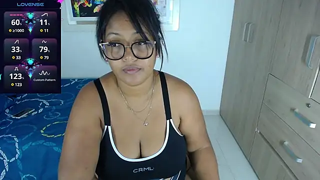 Snapshot of miajoseph_ chatting on 03/11/25, 04:19 miajoseph online show from 03/11/25, 04:19