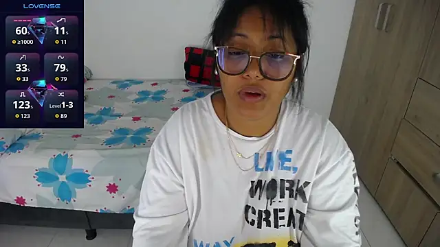 Snapshot of miajoseph_ chatting on 09/29/25, 03:57 miajoseph online show from 09/29/25, 03:57