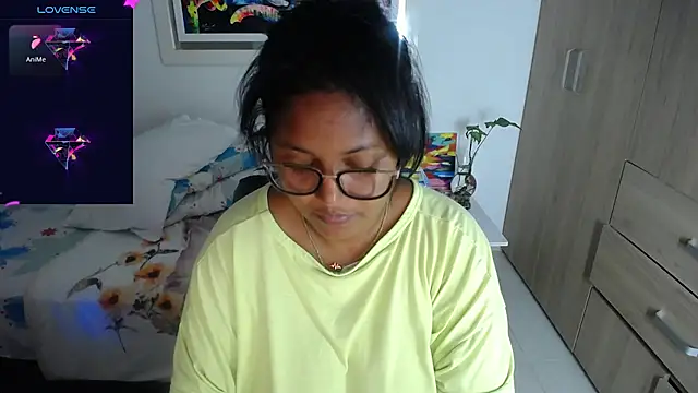 Snapshot of miajoseph_ chatting on 02/04/25, 08:02 miajoseph online show from 02/04/25, 08:02