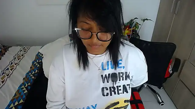 Snapshot of miajoseph_ chatting on 01/18/25, 08:20 miajoseph online show from 01/18/25, 08:20