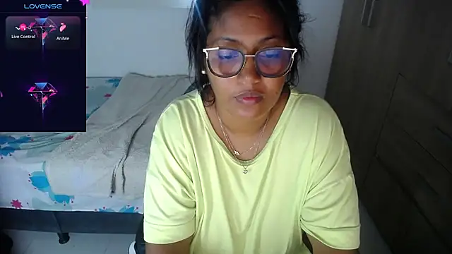 Snapshot of miajoseph_ chatting on 02/27/25, 05:07 miajoseph online show from 02/27/25, 05:07