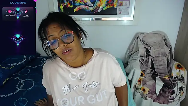 Snapshot of miajoseph_ chatting on 03/19/25, 04:47 miajoseph online show from 03/19/25, 04:47