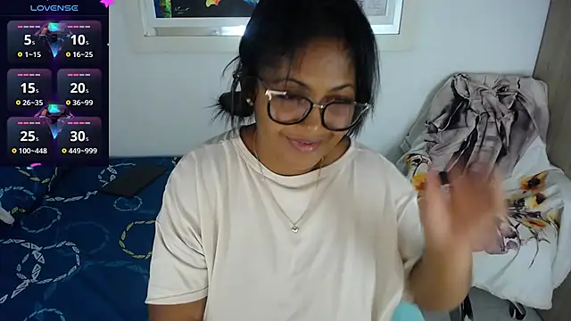 Snapshot of miajoseph_ chatting on 03/21/25, 04:28 miajoseph online show from 03/21/25, 04:28