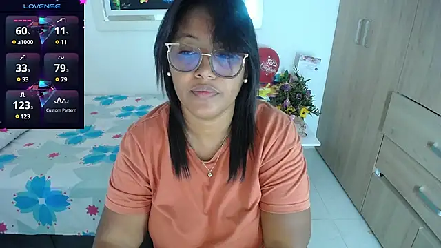 Snapshot of miajoseph_ chatting on 02/17/25, 07:44 miajoseph online show from 02/17/25, 07:44