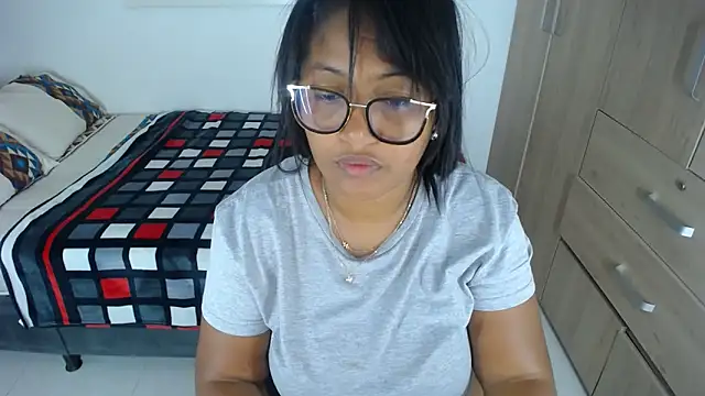 Snapshot of miajoseph_ chatting on 01/19/25, 04:22 miajoseph online show from 01/19/25, 04:22