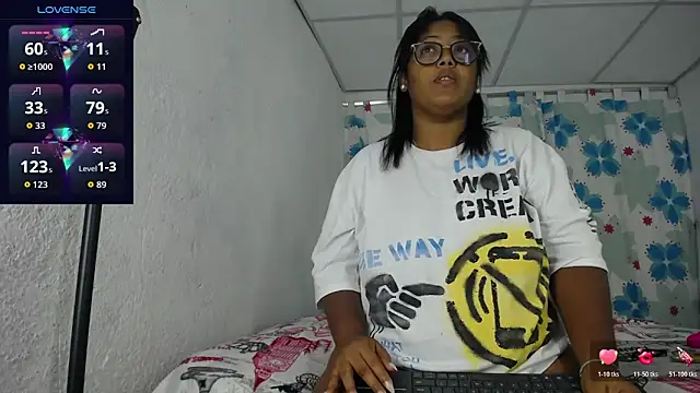 miajoseph  online show from 04/23/26, 03:35