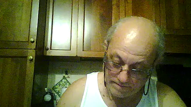 Snapshot of gianbragallini chatting on 07/27/26, 07:54 gianbragallini online show from 07/27/26, 07:54