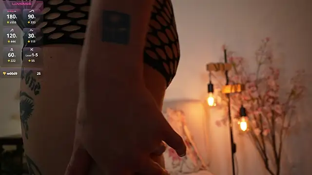 h0neyyykate online show from 07/19/26, 09:39
