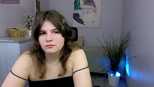 Ruyjin Choi online show from 11/17/25, 10:41