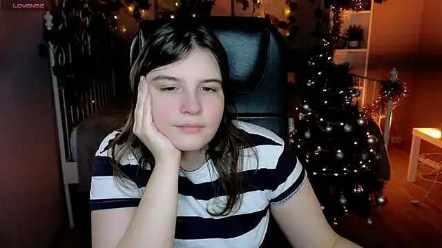 Ruyjin Choi online show from 01/10/26, 10:54