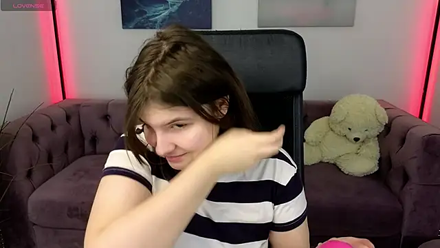 Ruyjin Choi online show from 01/14/26, 10:30