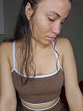 HelenHoltz online show from 11/13/25, 12:31