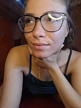 Snapshot of HelenHoltz chatting on 07/02/26, 03:29 HelenHoltz online show from 07/02/26, 03:29
