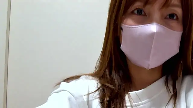 caro-caro online show from 02/04/26, 04:13