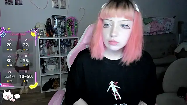 Snapshot of SweetieMollyy chatting on 11/05/25, 12:08 SweetieMollyy online show from 11/05/25, 12:08