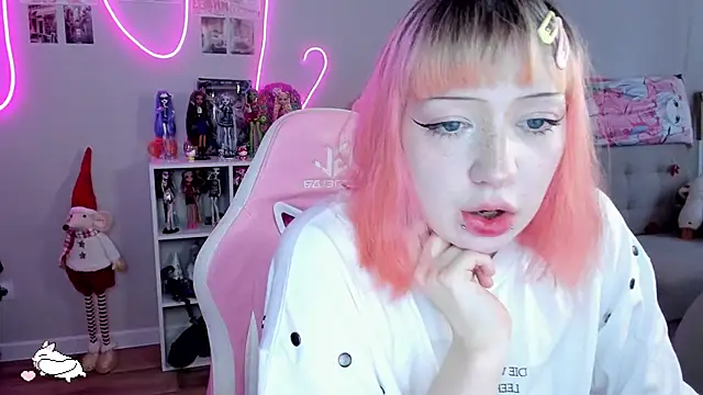 Snapshot of SweetieMollyy chatting on 11/13/25, 09:24 SweetieMollyy online show from 11/13/25, 09:24